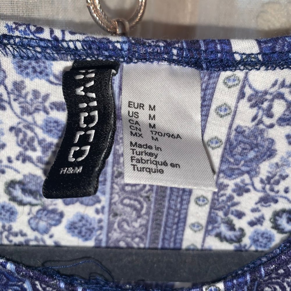 H&M Tank - Picture 2 of 2